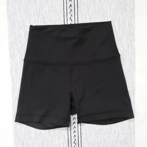 Lululemon Wunder Train High Rise Short 4" | Size 4